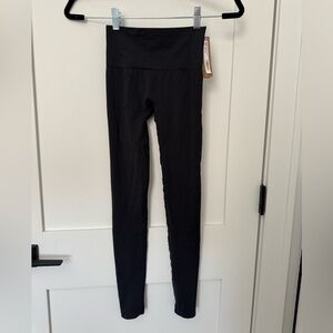 NWT SKIMS soft smoothing seamless legging